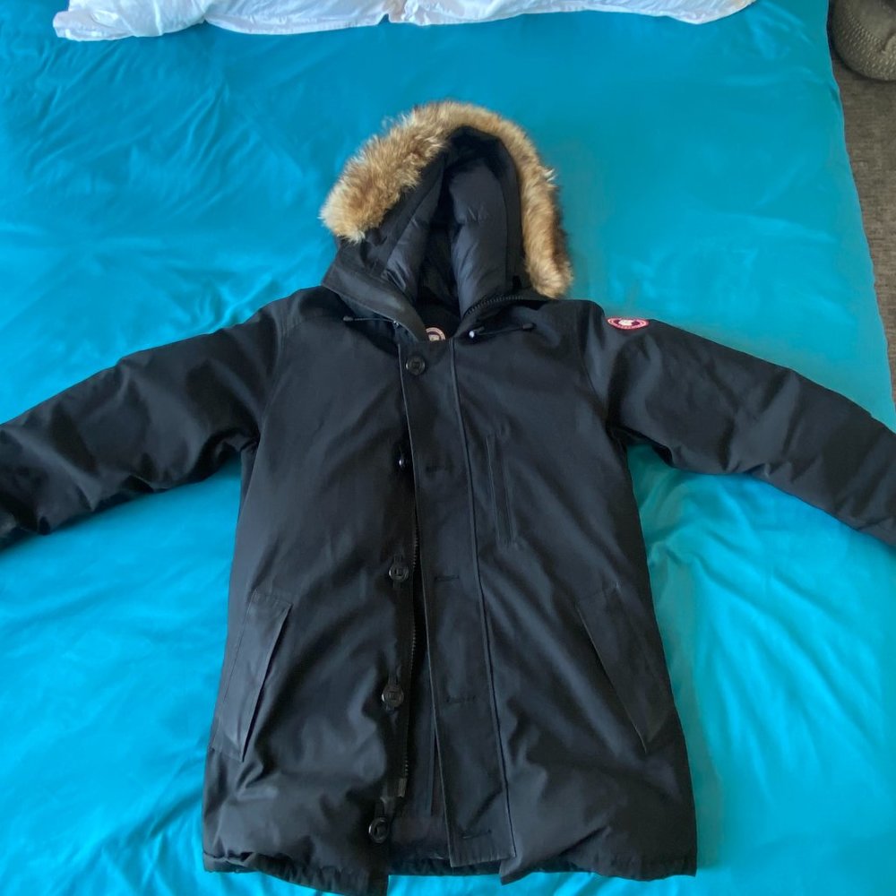Lightly worn Canada Goose Chateau Down Parka Jacket Men's Large Black